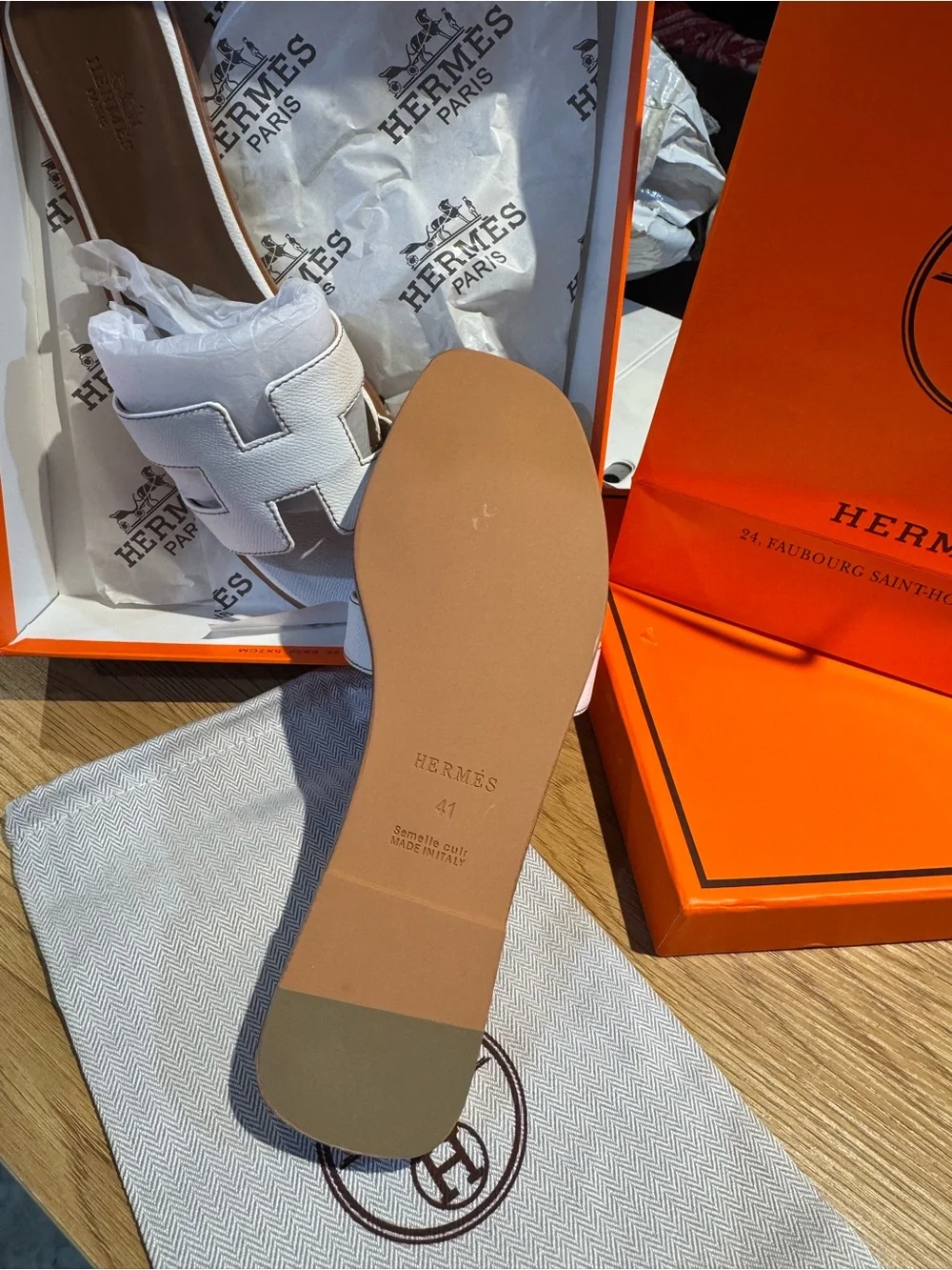 Hermes White Oran Leather Slide Sandals - Women